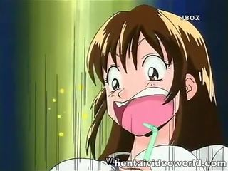 Adoleshent anime i ri femër në e pisët derdhje e shumfishtë në fytyrë